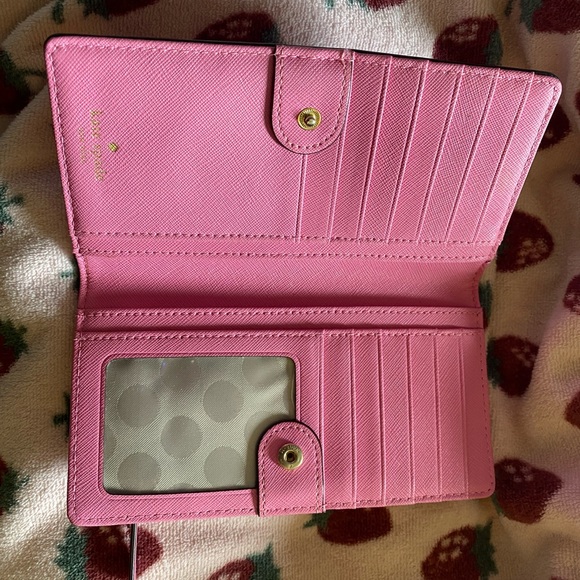 Kate Spade Wallet - Picture 3 of 3